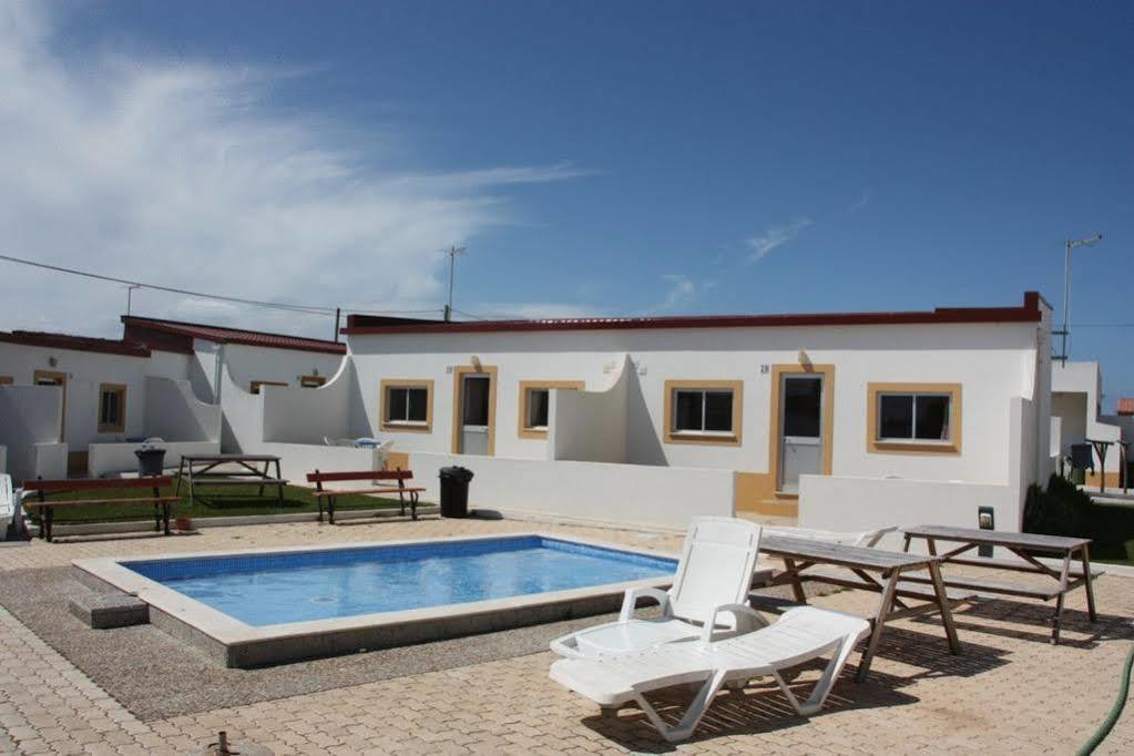 Penichepraia - Bungalows, Campers & Spa Eksteriør bilde